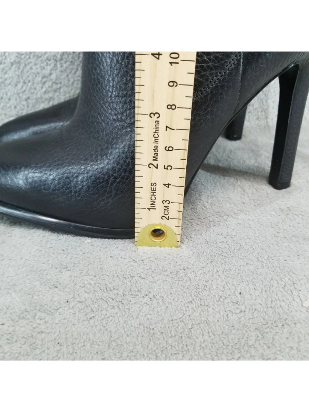 Kendall + Kylie Shoes Womens Size 8 Black Leather Pointed Toe Ankle Boots *Read*